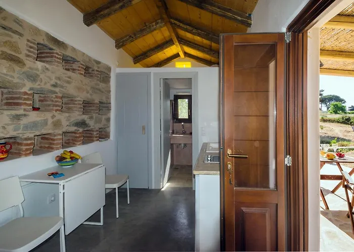 The Pigeon House * Potamos (Kythira)
